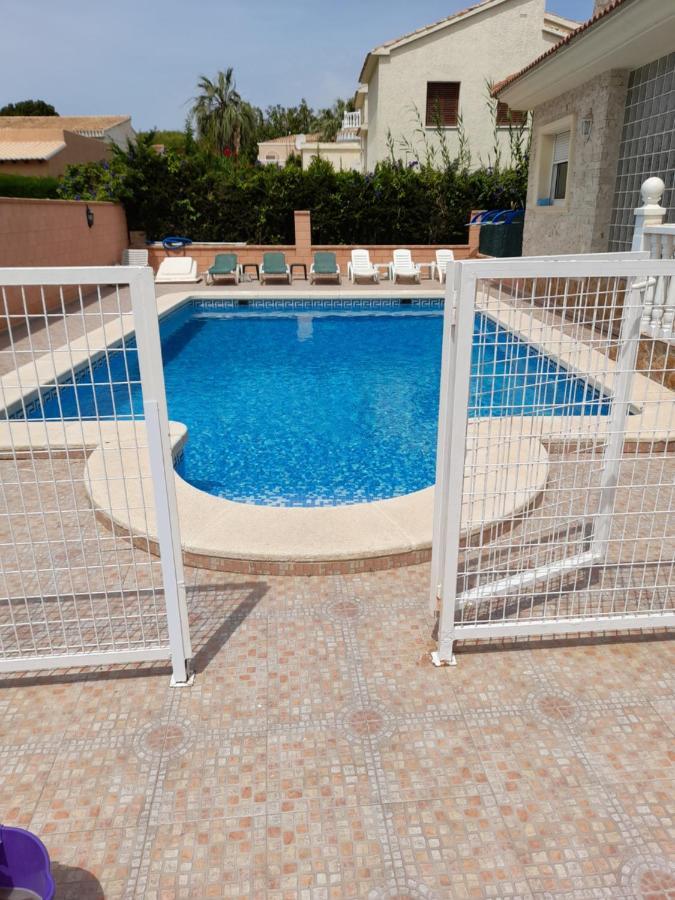 Chalet Muy Cerca De La Playa Con Piscina Privada Dehesa de Campoamor  外观 照片